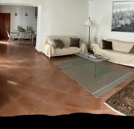 Palazzo Resuttana Appartamento